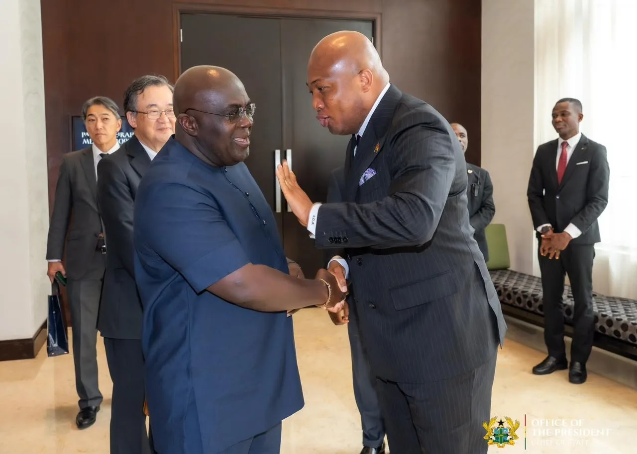Greeting a guest at the celebration